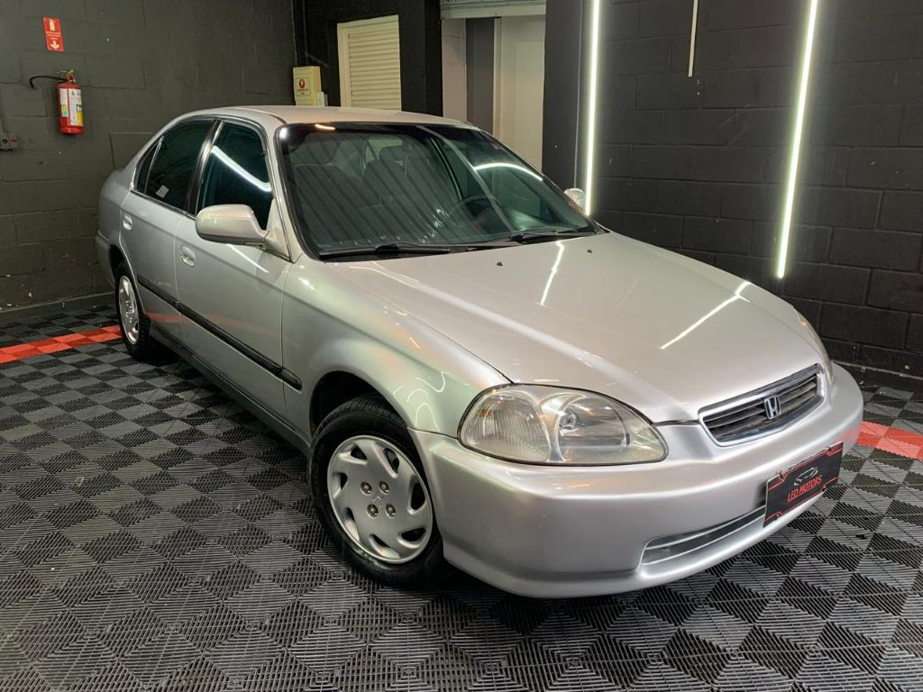 Civic Sedan LX 1.6 16V Mec. 4p