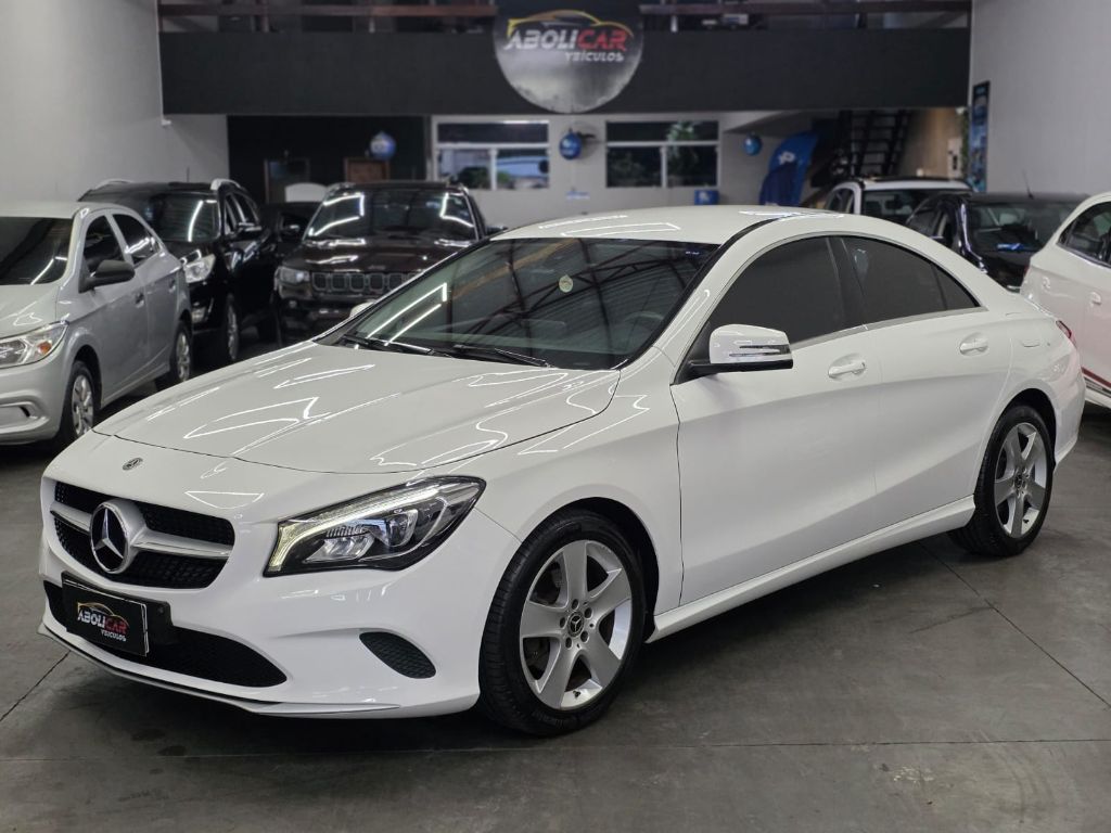 CLA-180 1.6 16V 122cv Aut.