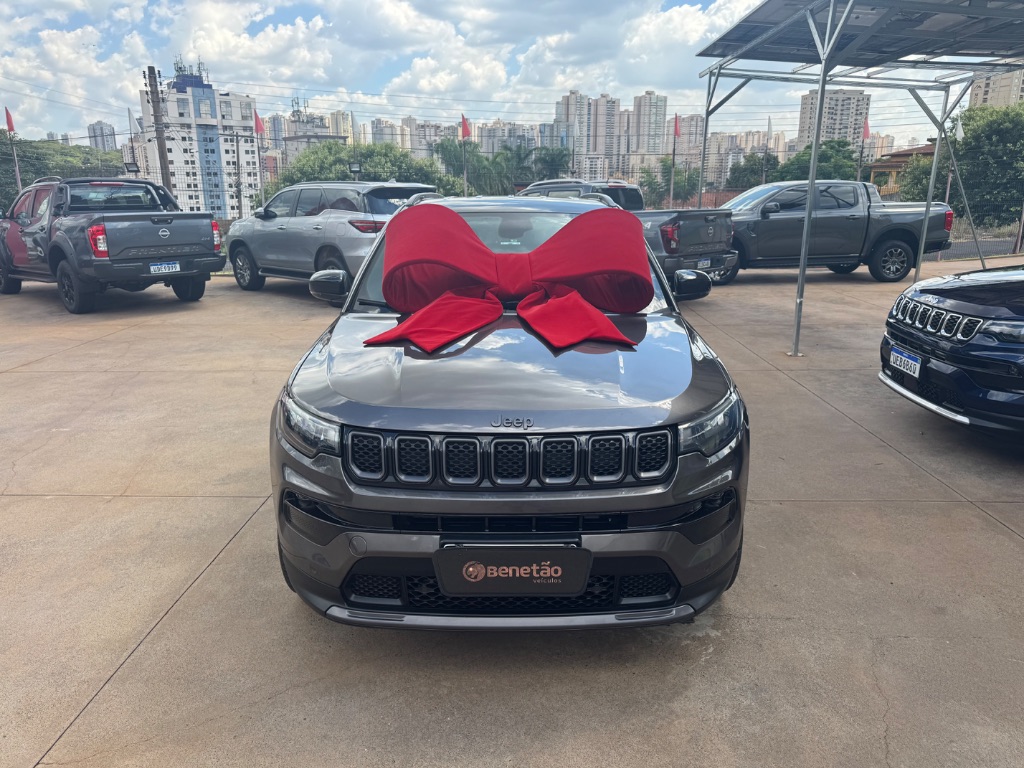 COMPASS LONG. T270 1.3 TB 4x2 Flex Aut.