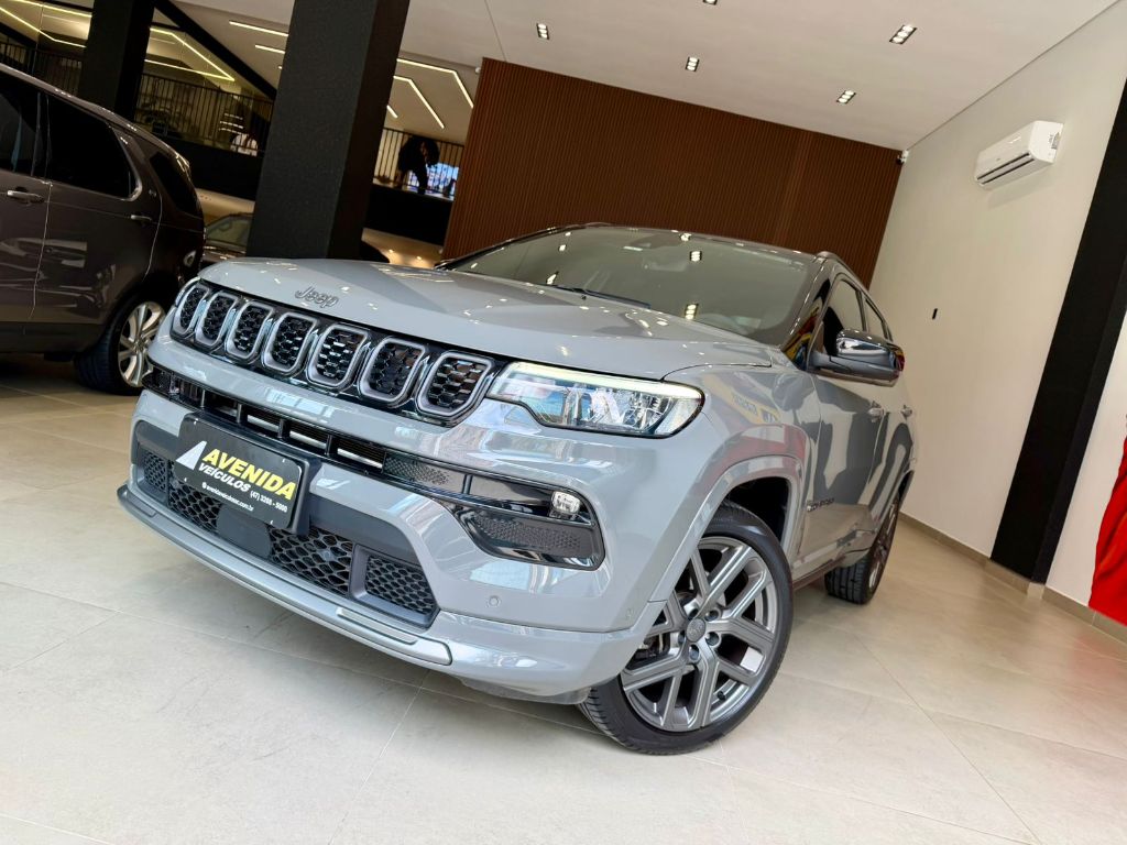 COMPASS S T270 1.3 TB 4x2 Flex Aut.