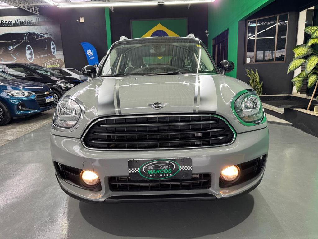 COOPER Countryman 1.5 Turbo Aut.