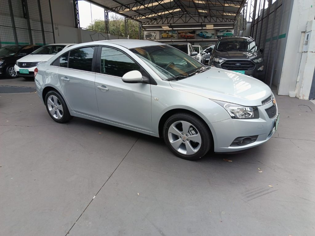 CRUZE LT 1.8 16V FlexPower 4p Mec.