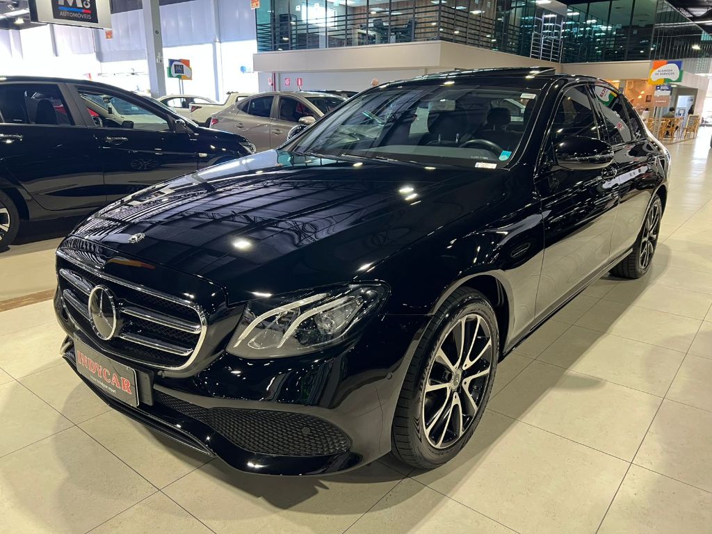 E-300 Avantgarde 2.0 TB 258cv Aut.