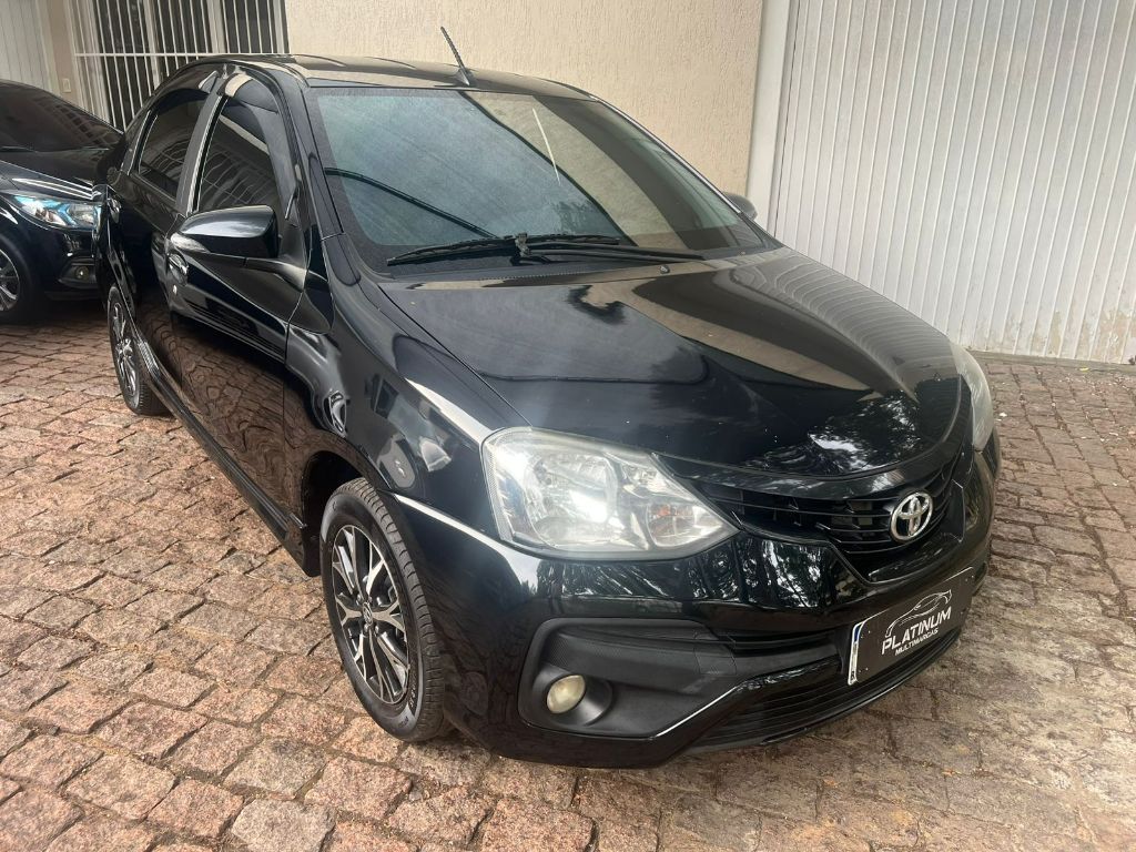 ETIOS PLATINUM Sed. 1.5 Flex 16V 4p Aut.