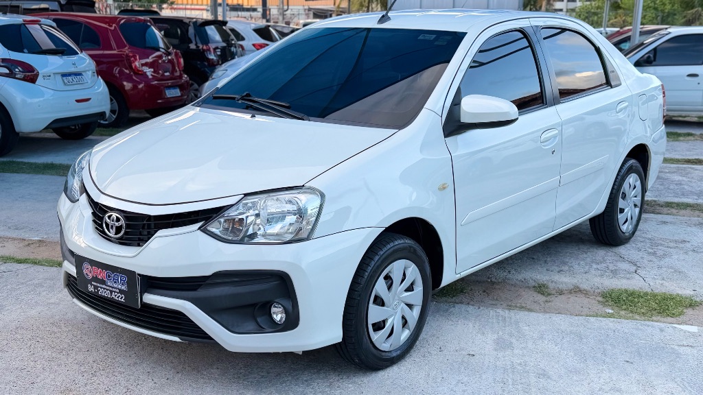 ETIOS XS Sedan 1.5 Flex 16V 4p Aut.