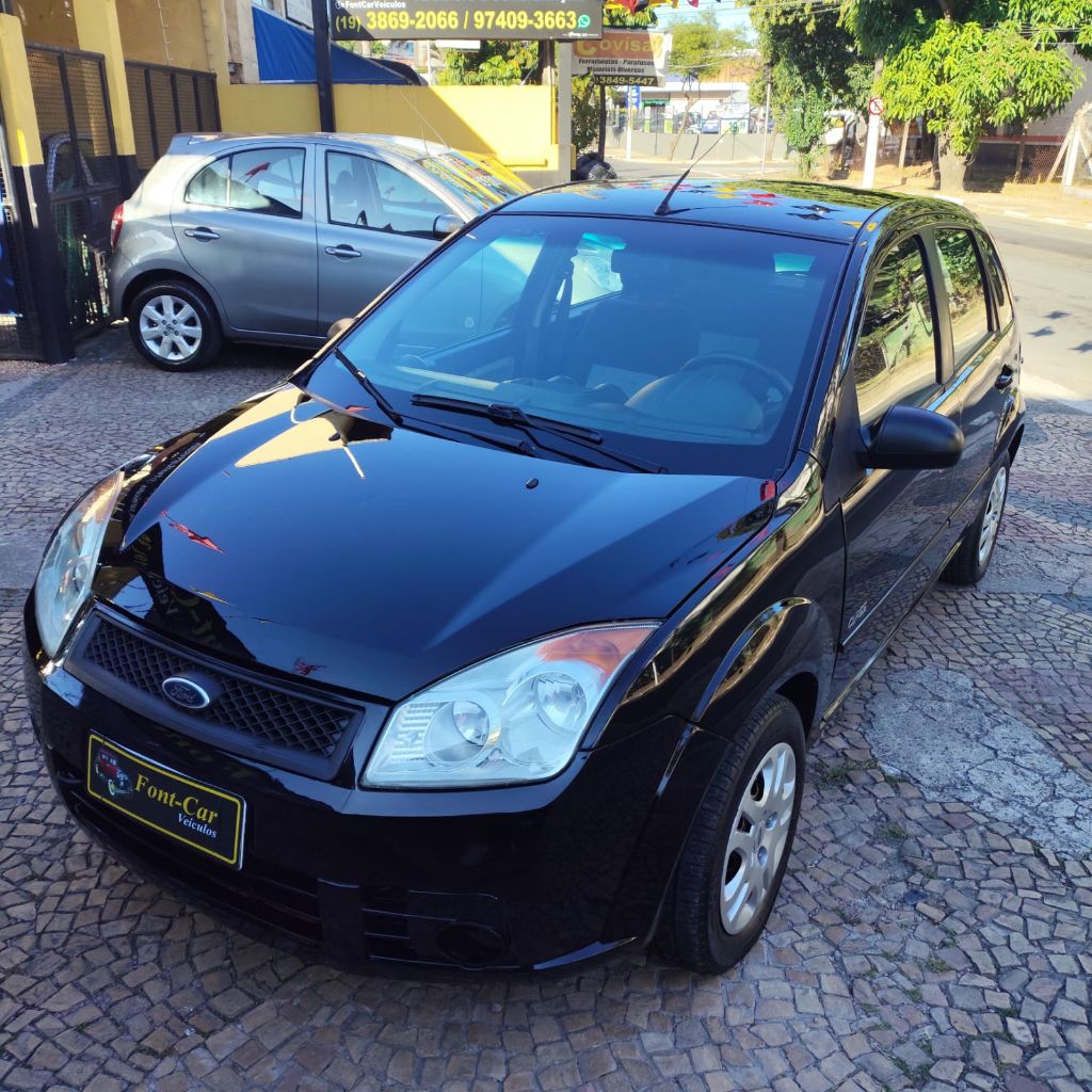 Fiesta Class 1.6 Flex Completo + Multimidia