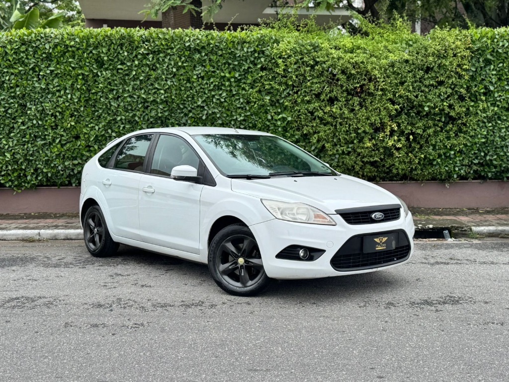 Focus 2.0 16V/SE/SE Plus Flex 5p Aut.