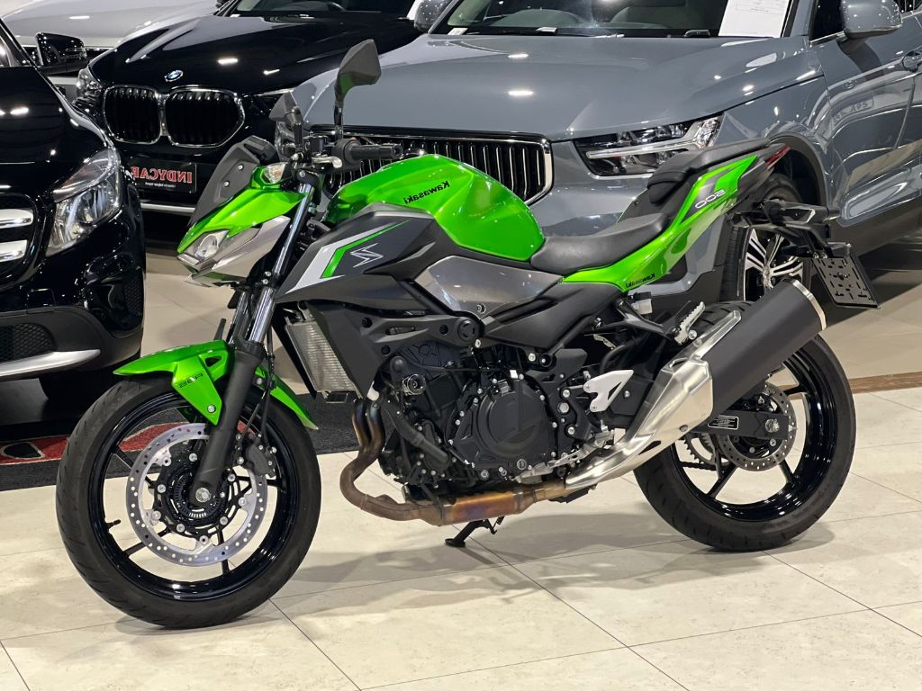 KAWASAKI Z500