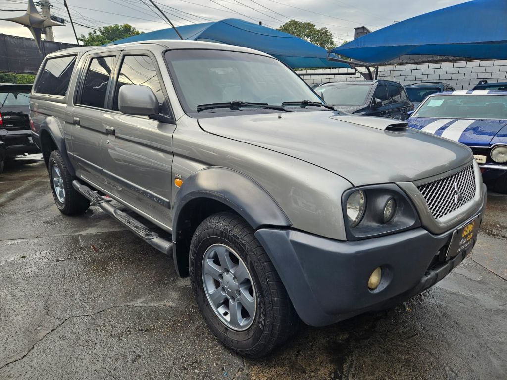 L200 OUTDOOR GLS 2.5 4X4 CD TDI Diesel