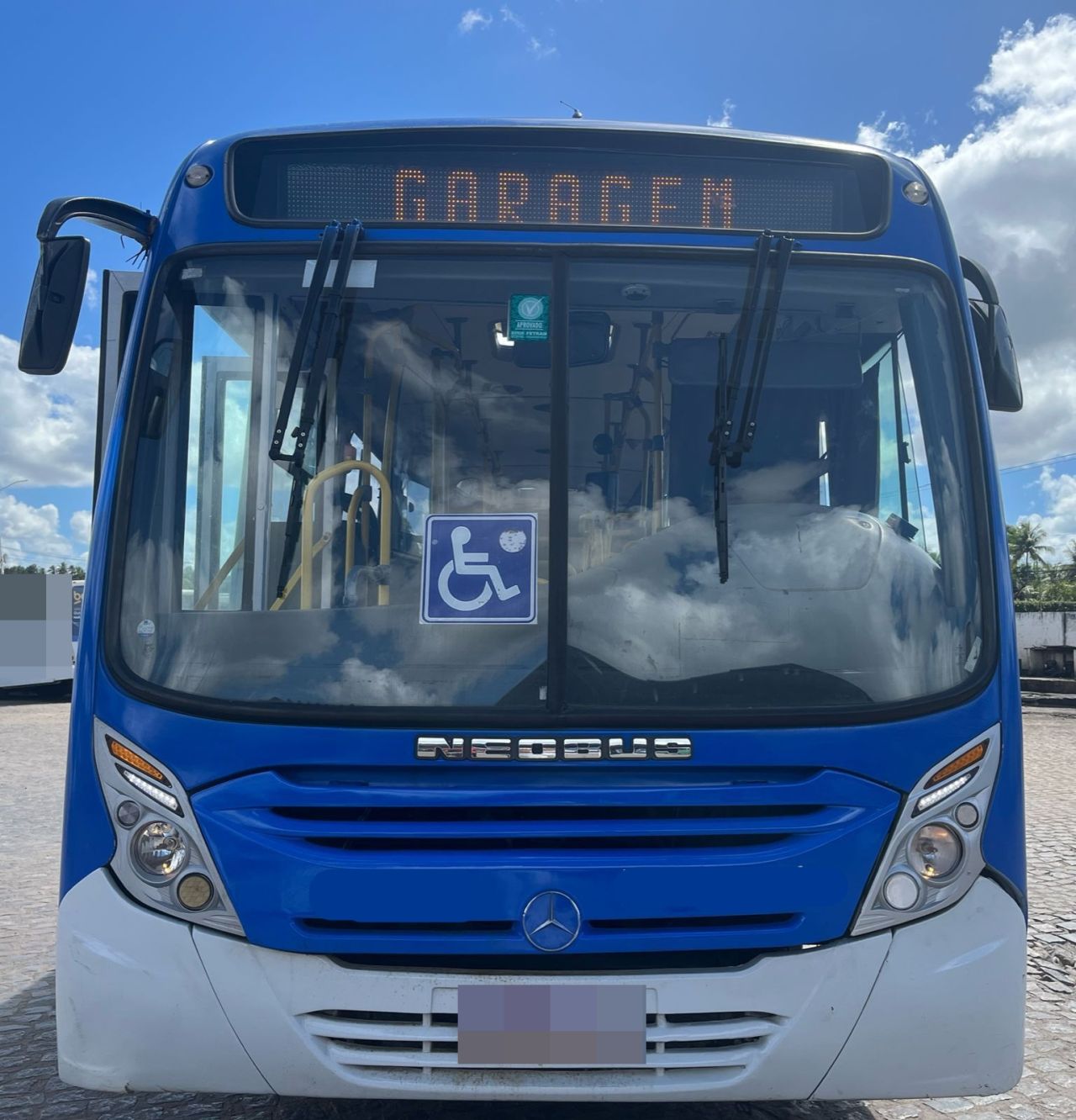 NEOBUS MEGA ANO 2014 M.BENZ OF 1721 JM COD.1078