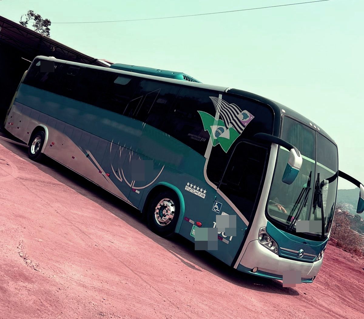 NEOBUS SPECTRUM ANO 2010 M.BENZ 0500 RS JM COD.1139