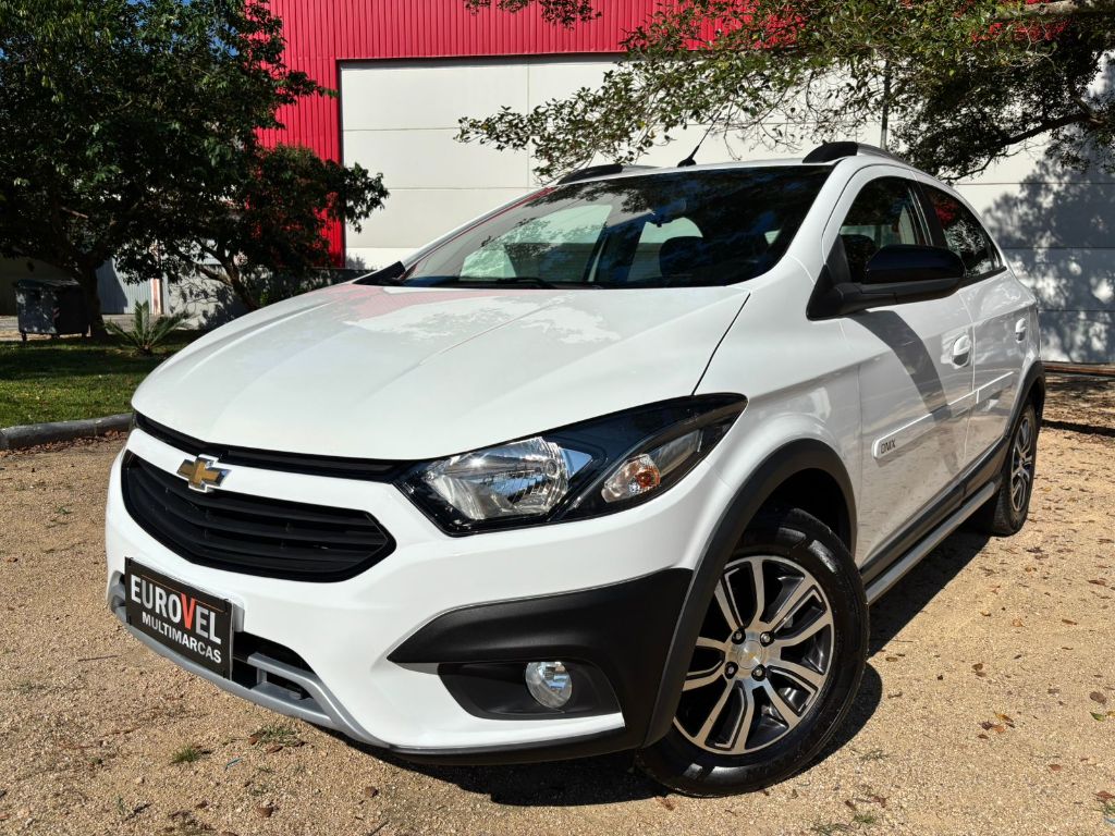 ONIX HATCH ACTIV 1.4 8V Flex 5P Aut.