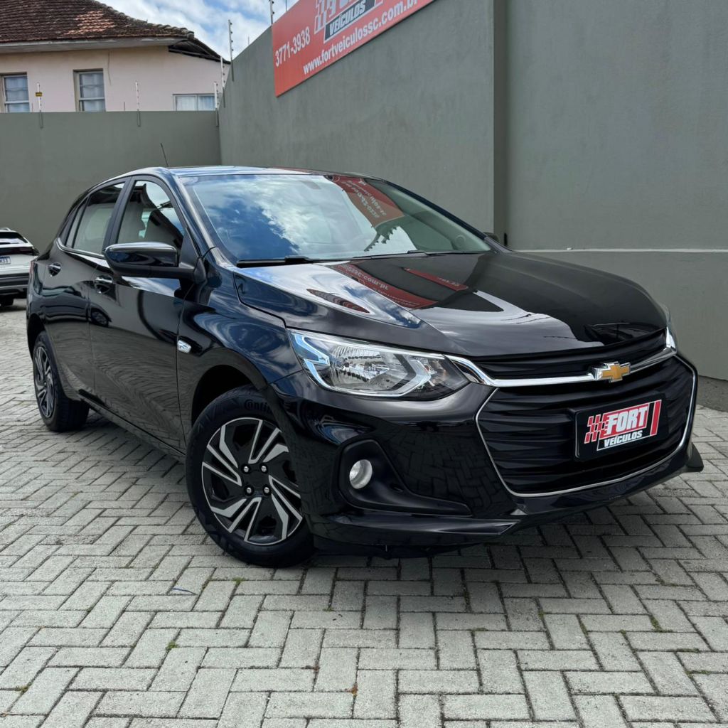 ONIX HATCH LT 1.0 12V Flex 5p Mec.