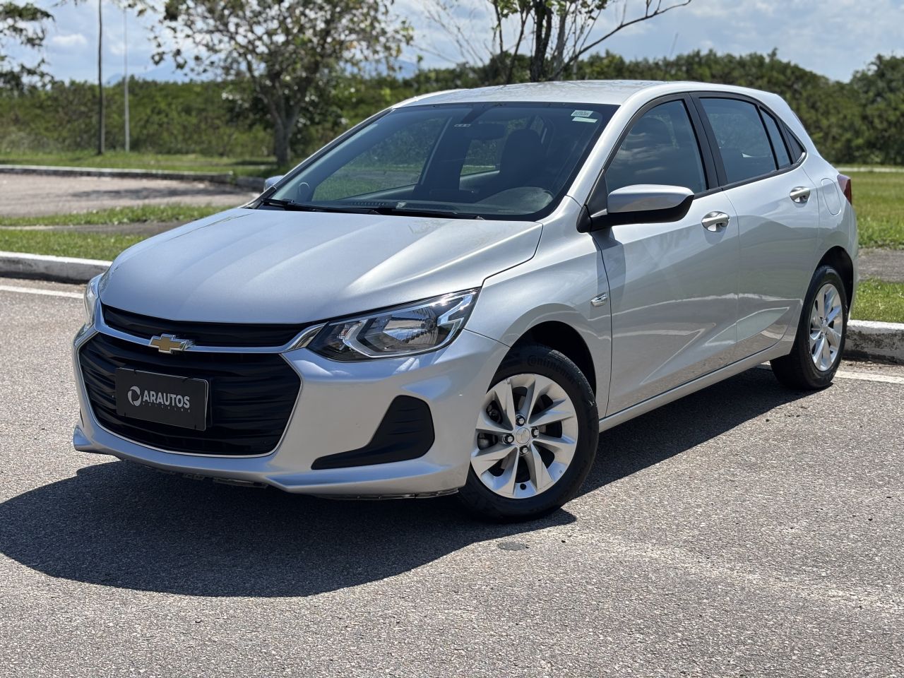 ONIX HATCH LT 1.0 12V TB Flex 5p Mec.