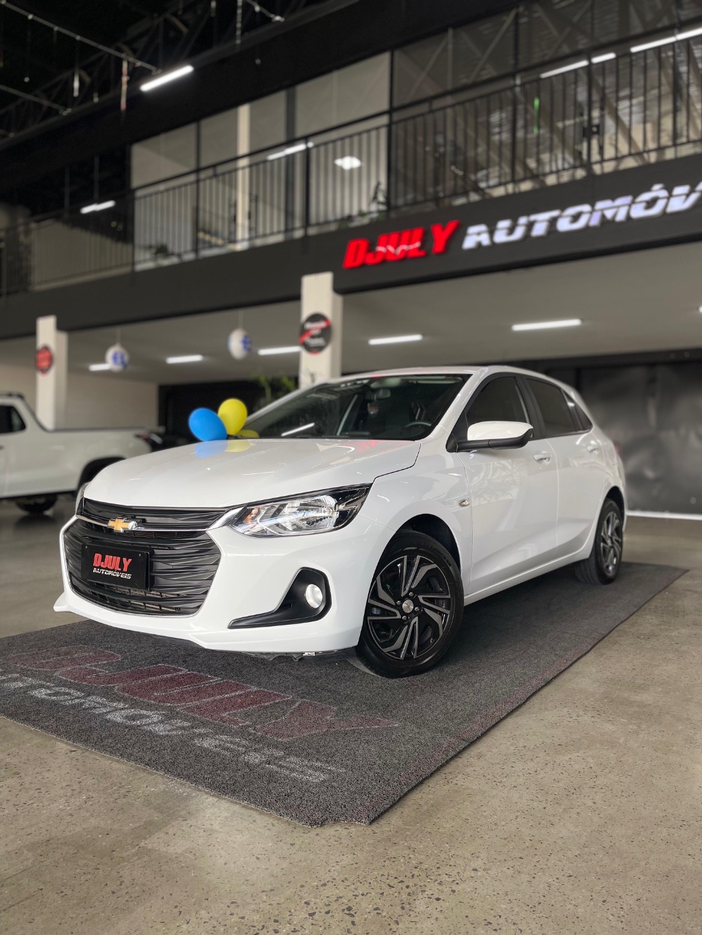 ONIX HATCH LT 1.0 12V TB Flex 5p Mec.