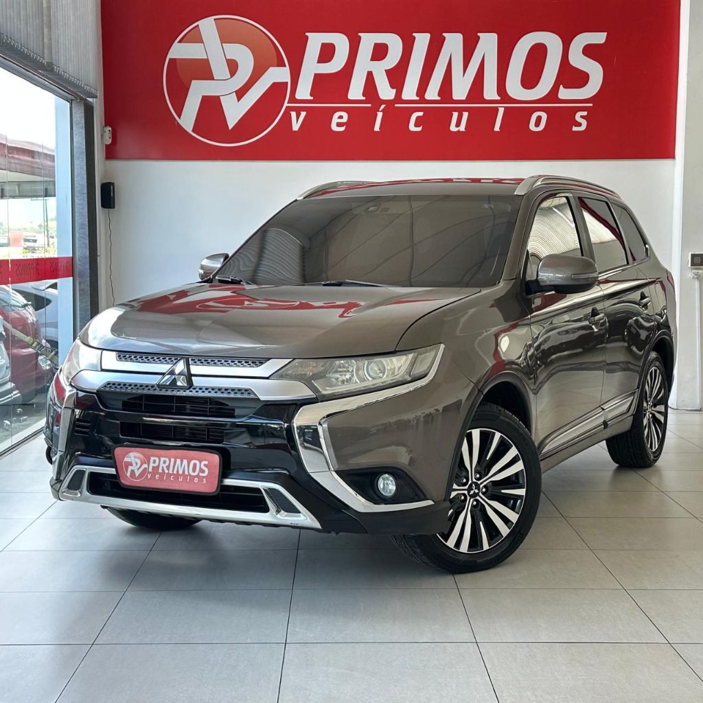 OUTLANDER HPE 2.0 16V 5p Aut.