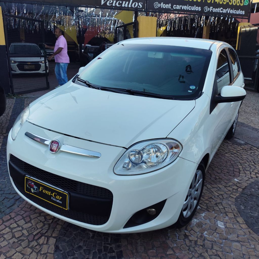 Palio ATTRACTIVE 1.4 Flex Completo
