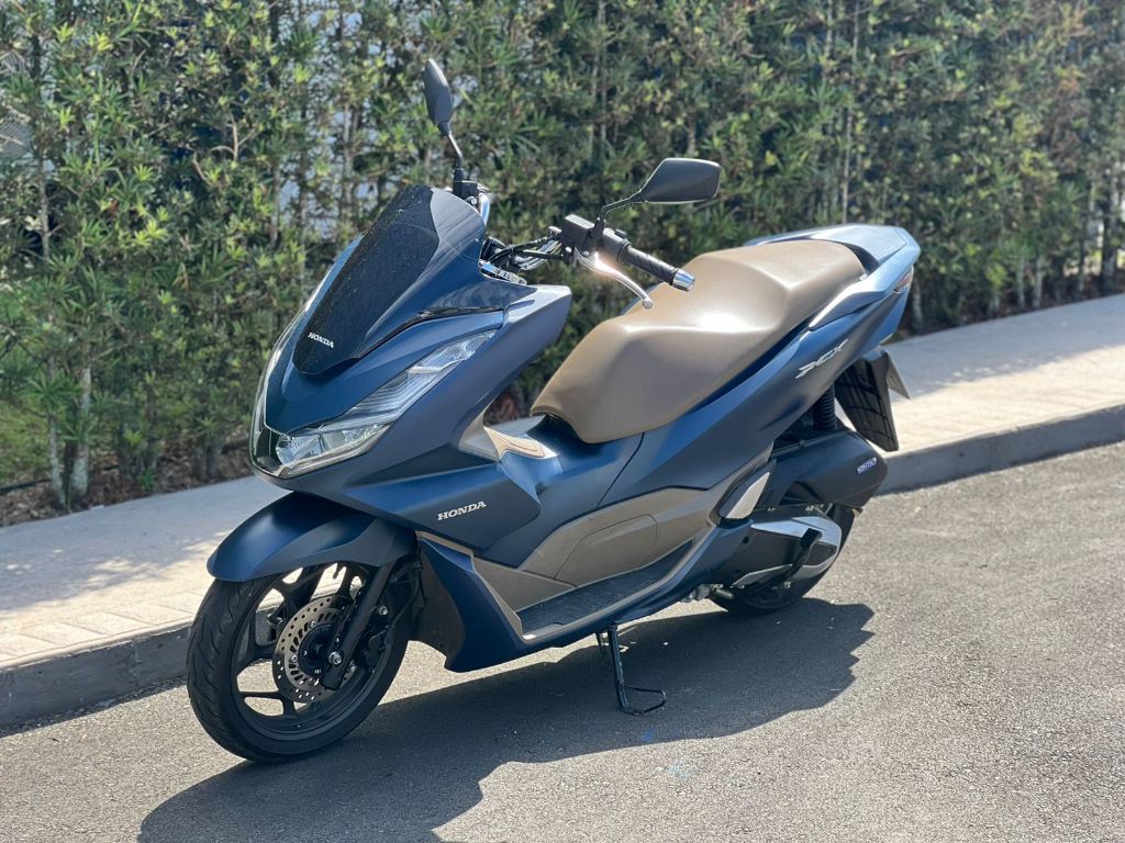PCX 160 DLX