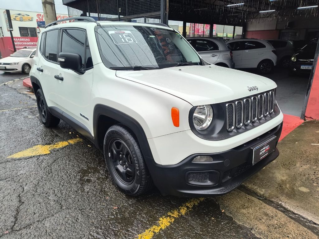 Renegade 1.8 4x2 Flex 16V Aut.