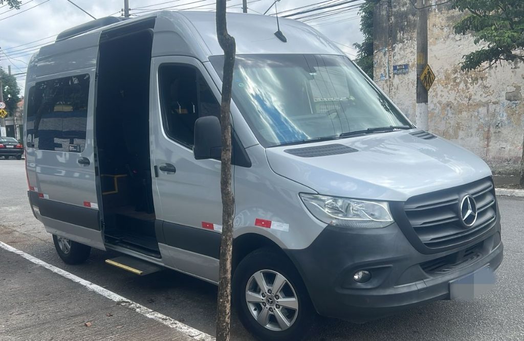 SPRINTER CDI 416 ANO 2020 TETO ALTO LUXO JM COD.1669
