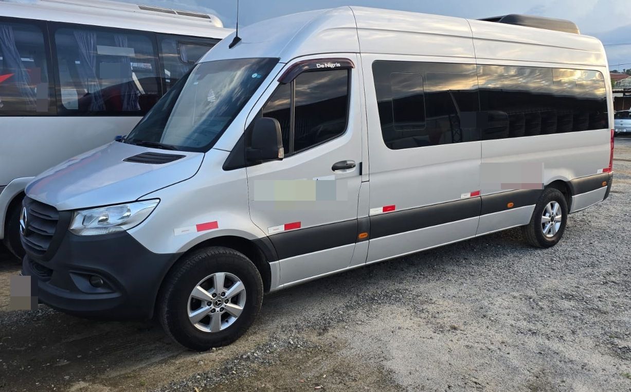 SPRINTER CDI 416 ANO 2022 COMPLETA JM COD.258