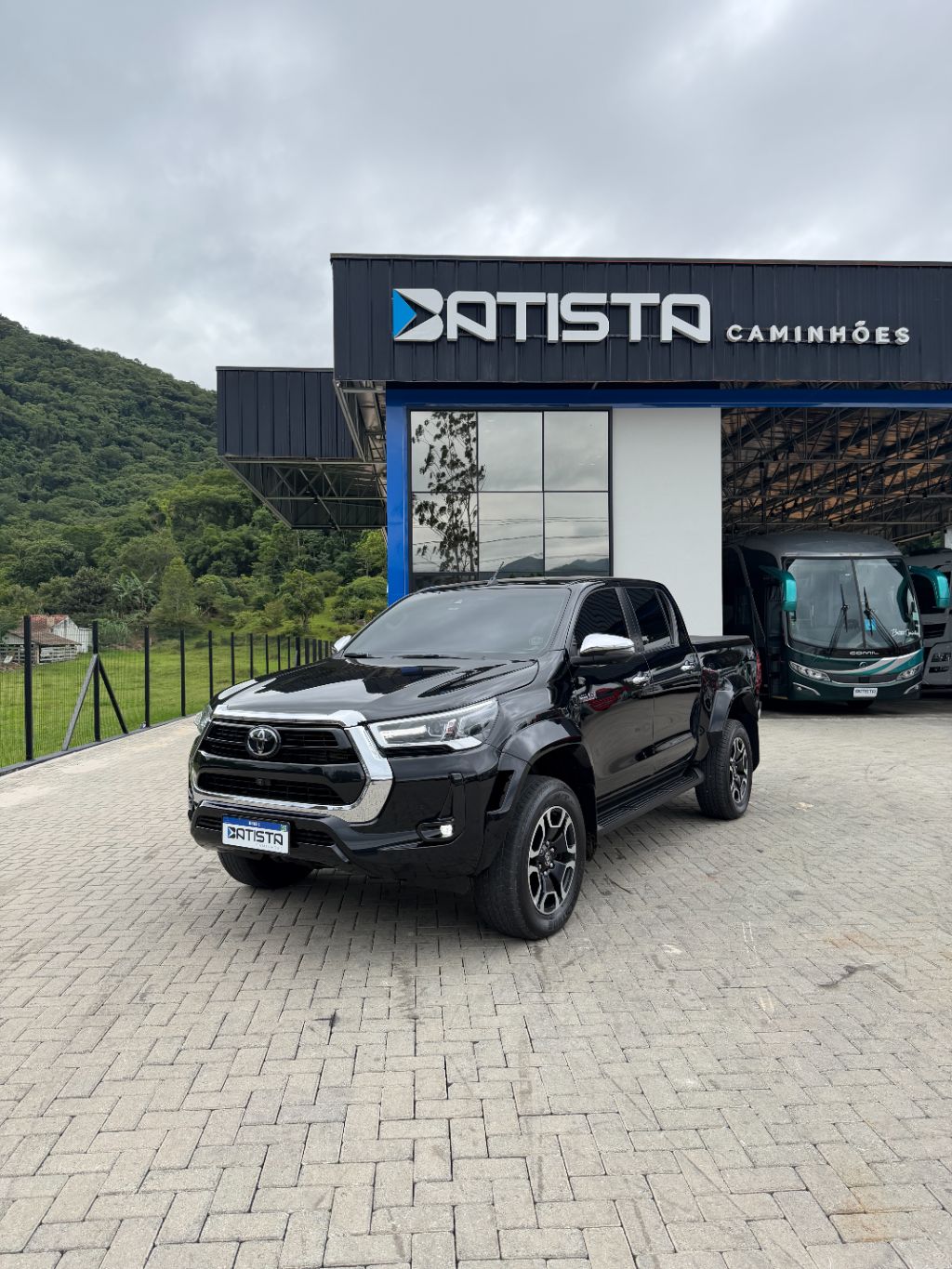  Toyota Hilux SRX PLUS - apenas 32mil KM