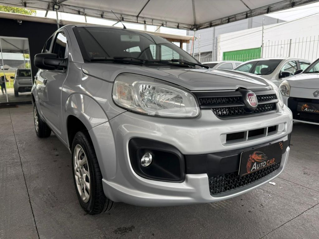 UNO ATTRACTIVE 1.0 Flex 6V 5p