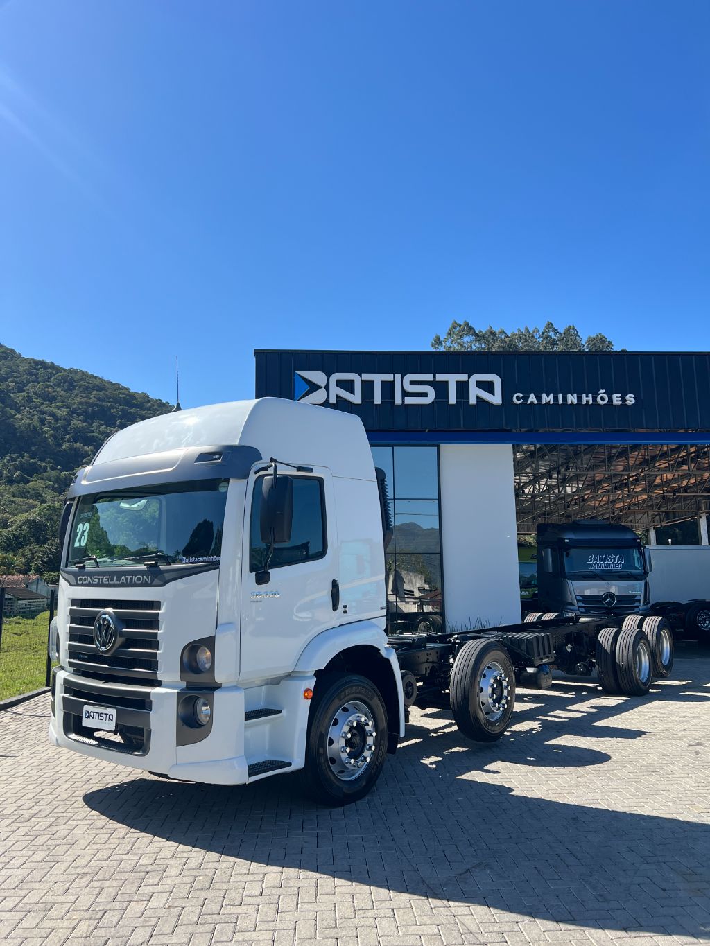 Vw 30-320 8x2 2023 - Chassi