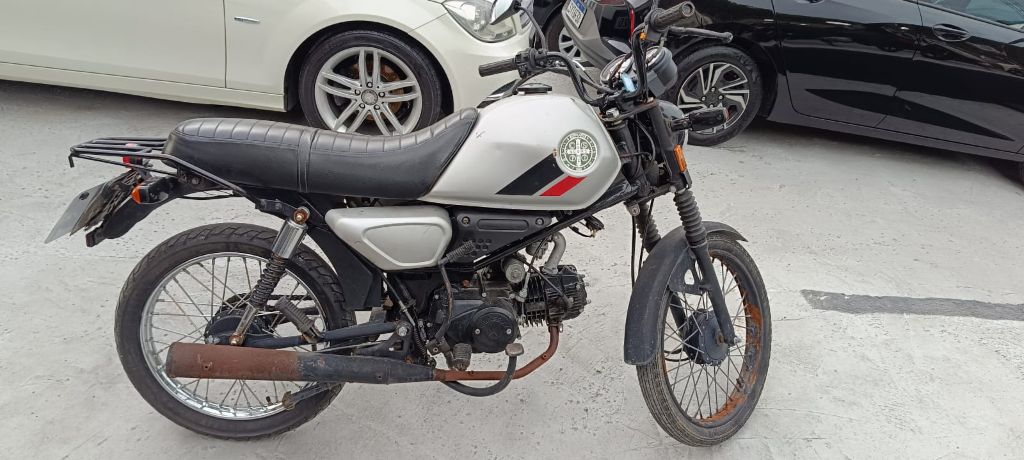 XY 125 JET