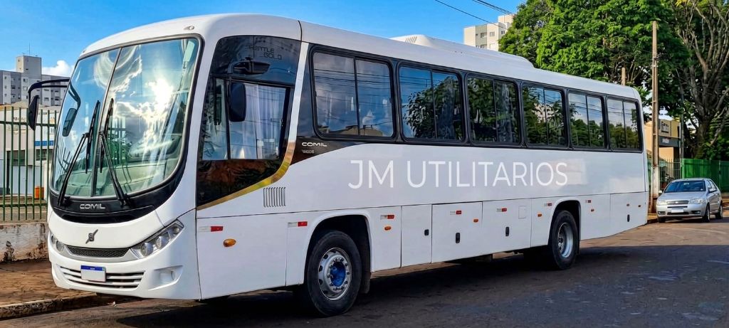 COMIL VERSATILE GOLD ANO 2015 VOLVO COD.1684