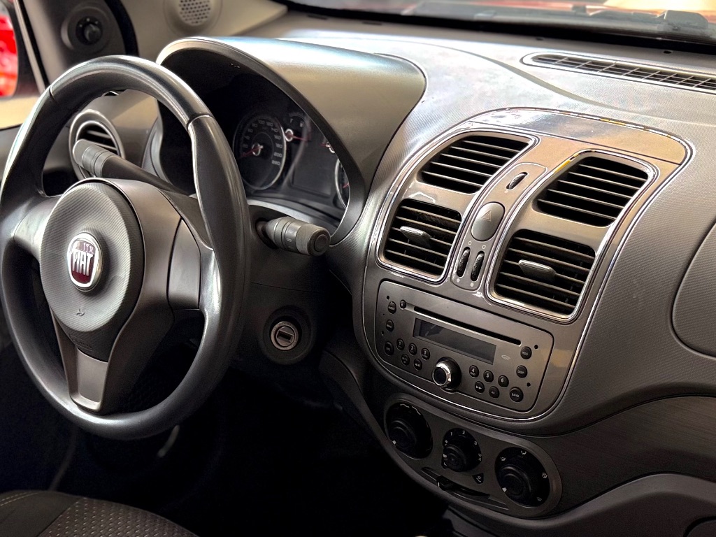 Grand Siena ESSENCE Dual. 1.6 Flex