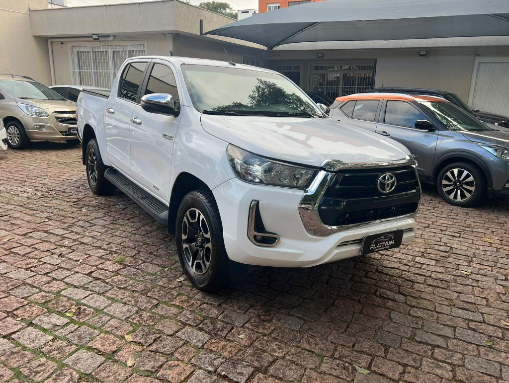 Hilux CD 4x4 2.8 Diesel Mec.