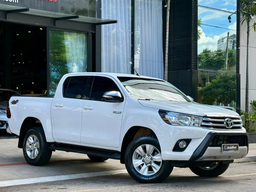 Hilux CD SRV 4x4 2.8 TDI Diesel Aut.