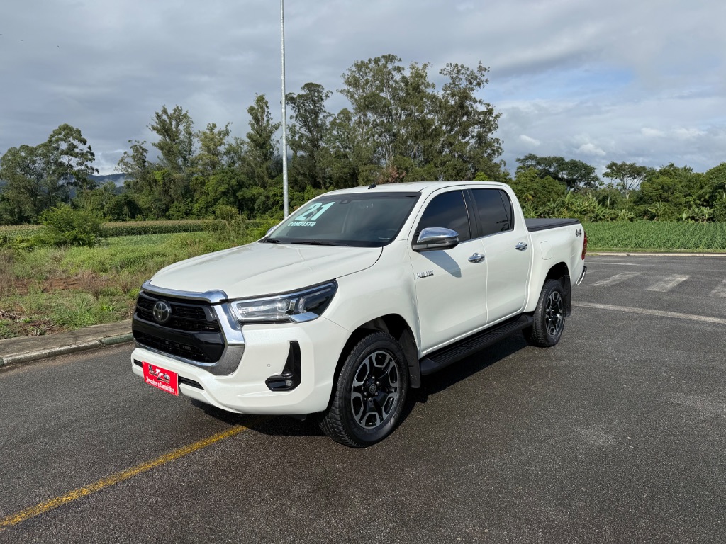 Hilux CD SRX 4x4 2.8 TDI 16V Diesel Aut.