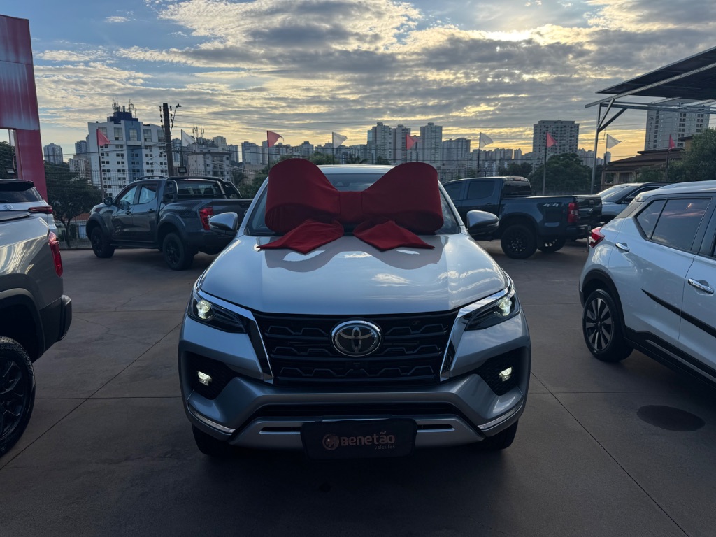 Hilux SW4 SRX 4x4 2.8 TDI 16V Dies. Aut.