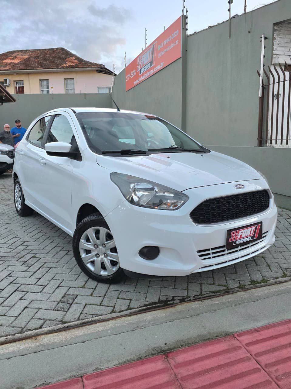 Ka 1.0 SE/SE Plus TiVCT Flex 5p