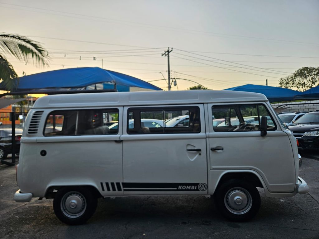 Kombi Standard 1.4 Mi Total Flex 8V