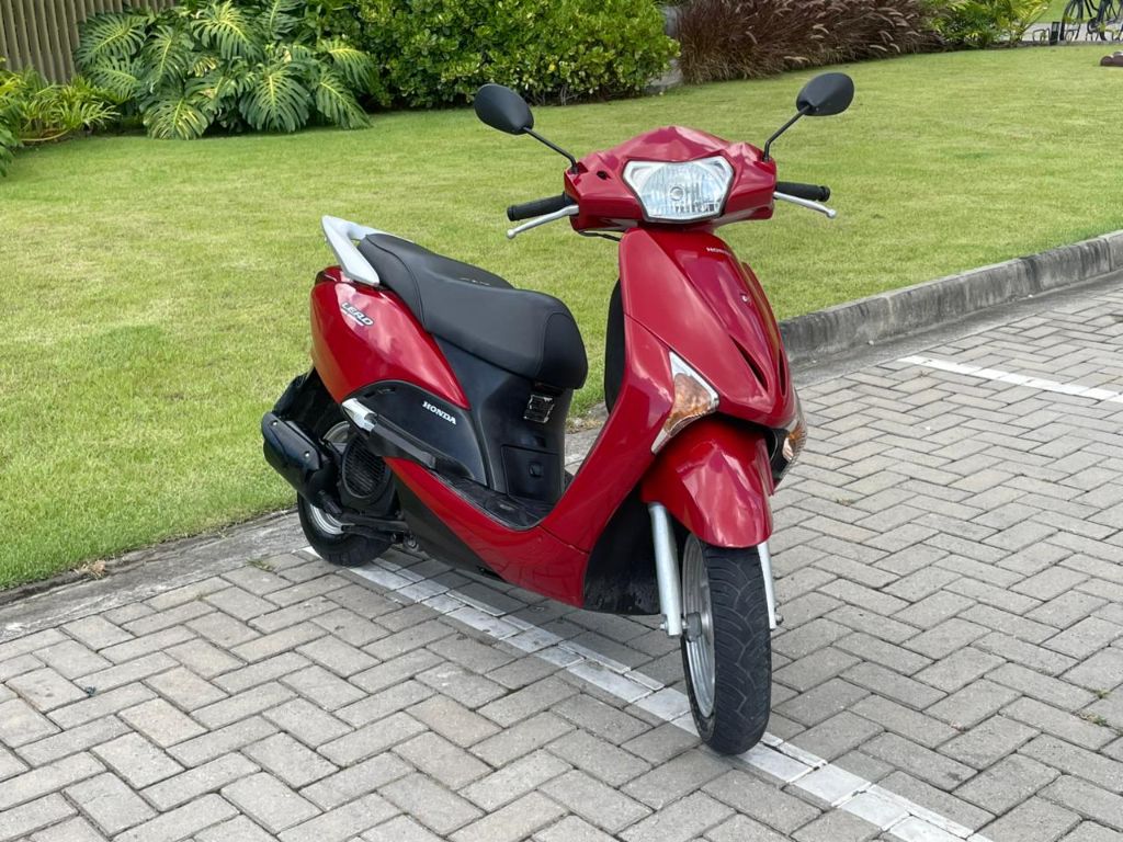 LEAD 110