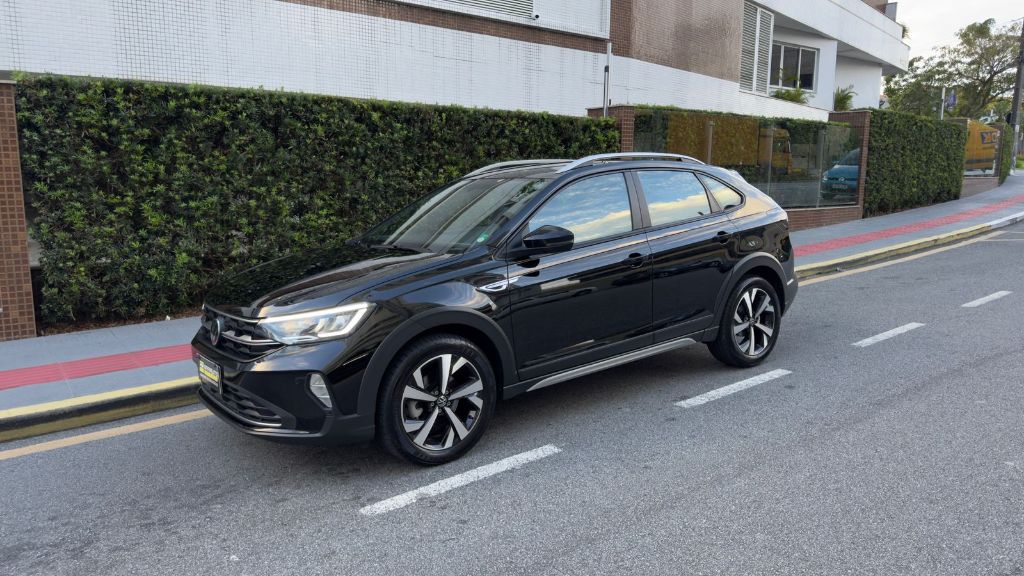 Nivus Highline 1.0 200 TSI Flex Aut.