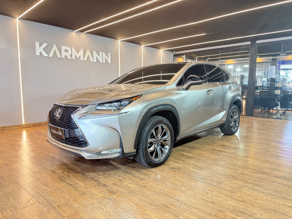 NX-200t F-Sport 2.0 16v 238cv Aut.