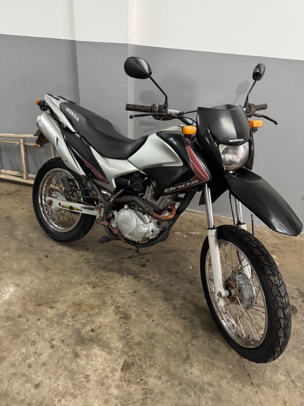NXR 150 BROS ES