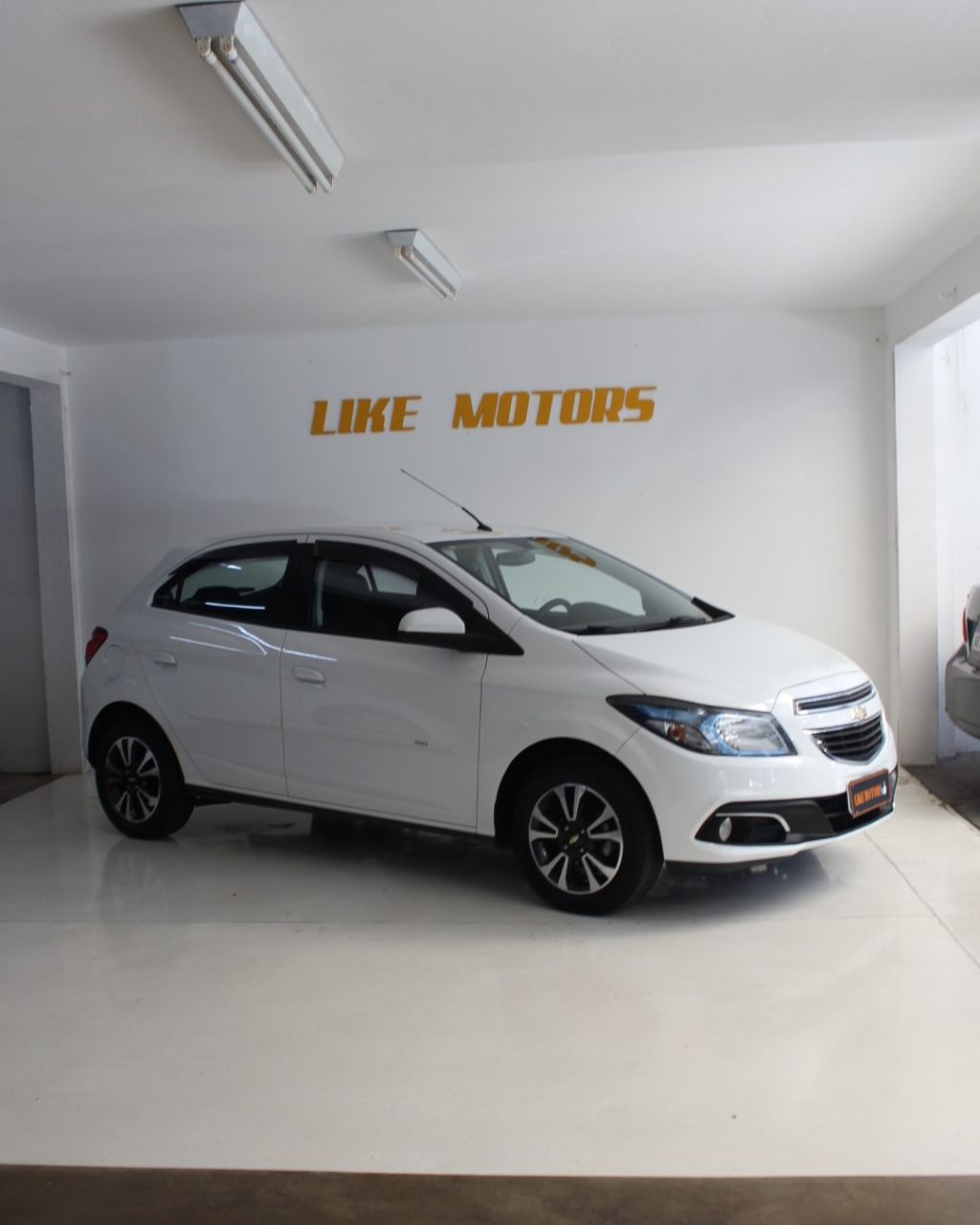 ONIX HATCH LTZ 1.4 8V FlexPower 5p Mec.