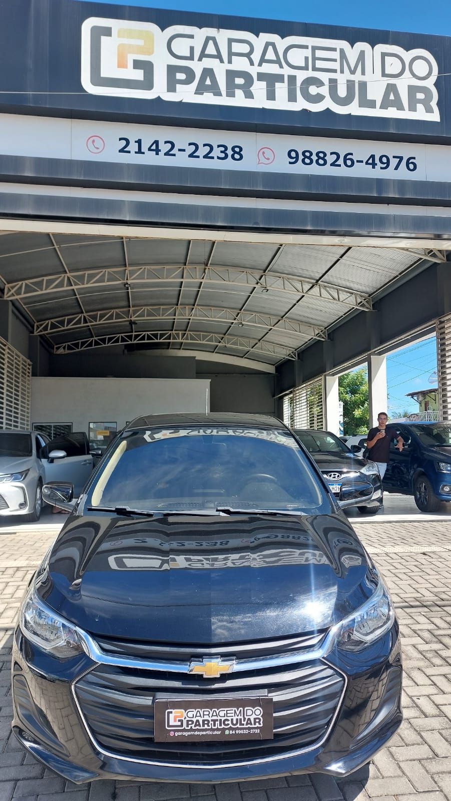 ONIX SEDAN Plus LT 1.0 12V Flex 4p Mec.