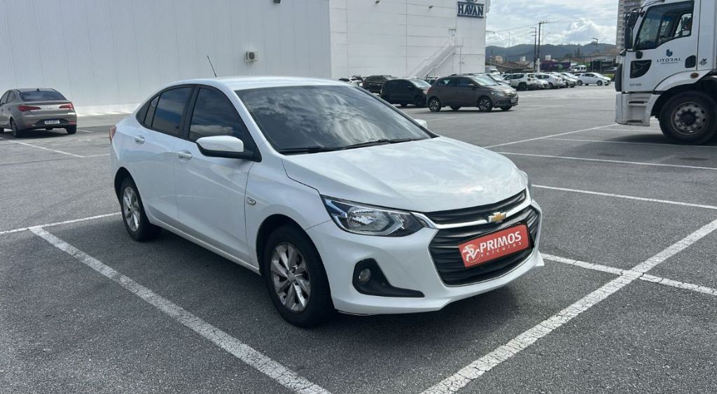 ONIX SEDAN Plus LTZ 1.0 12V TB Flex Mec.