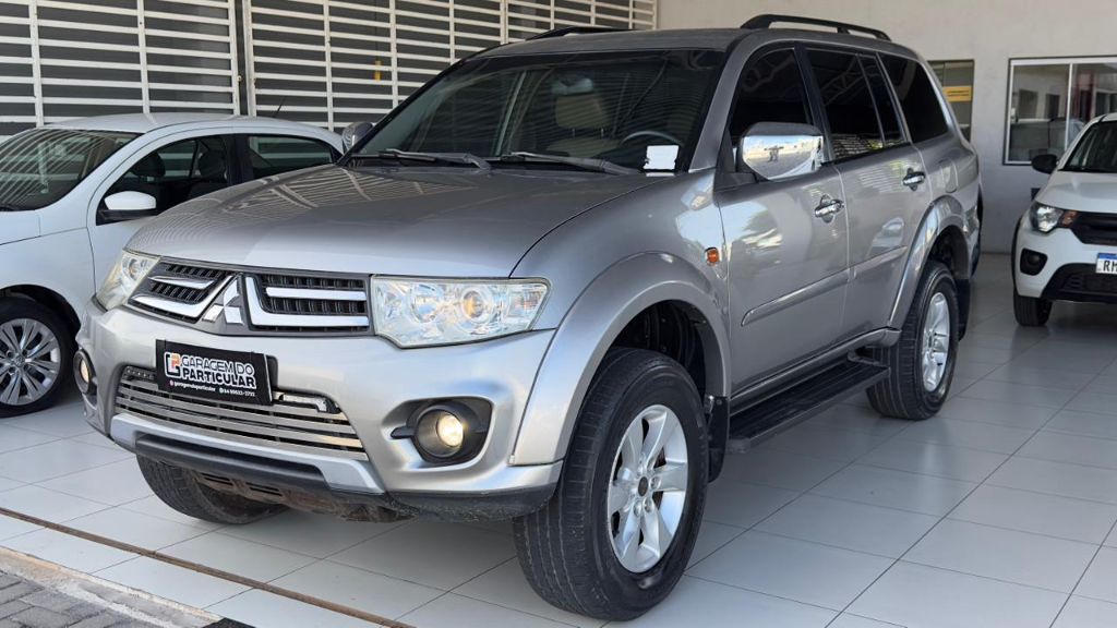 Pajero HPE 3.2 4x4 T.I. Dies. 5p Aut.