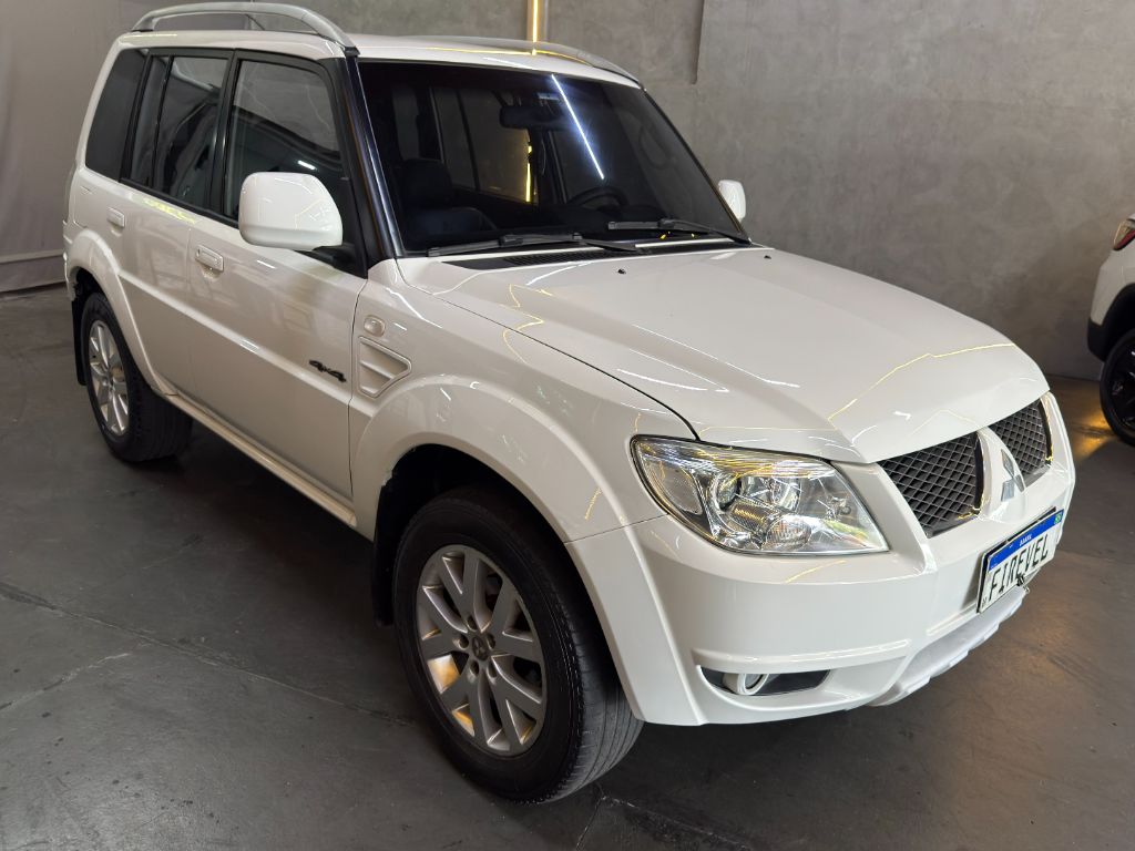 Pajero TR4 2.0 4x4 Aut. - Flex - 2012 