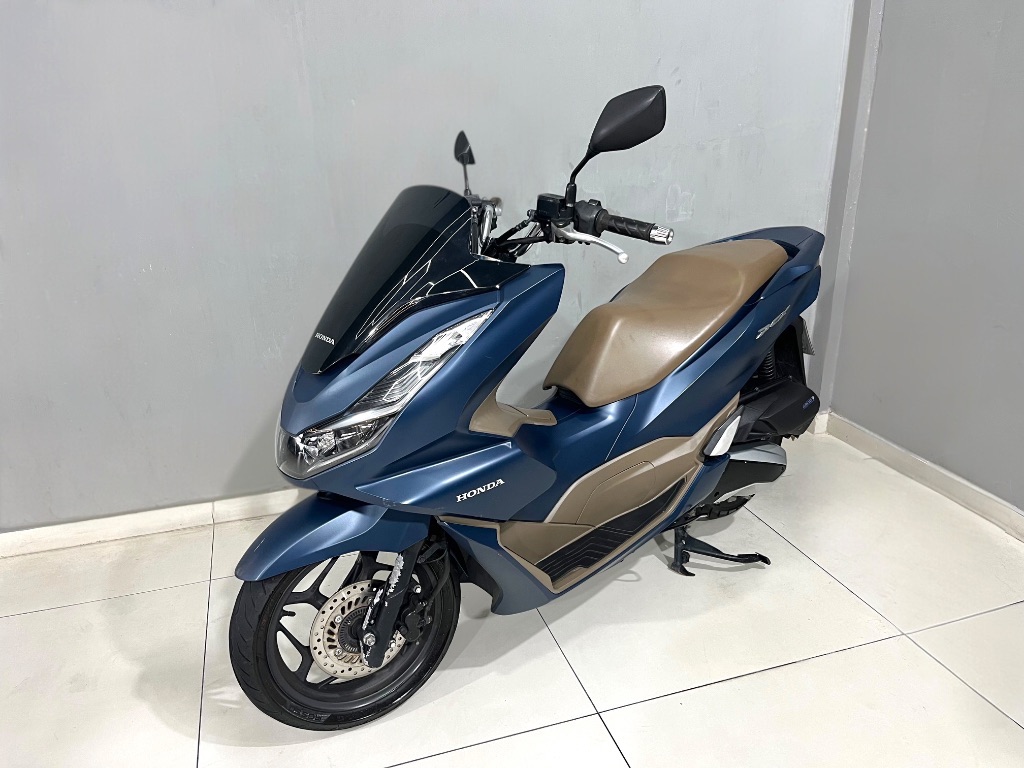 PCX 160 DLX