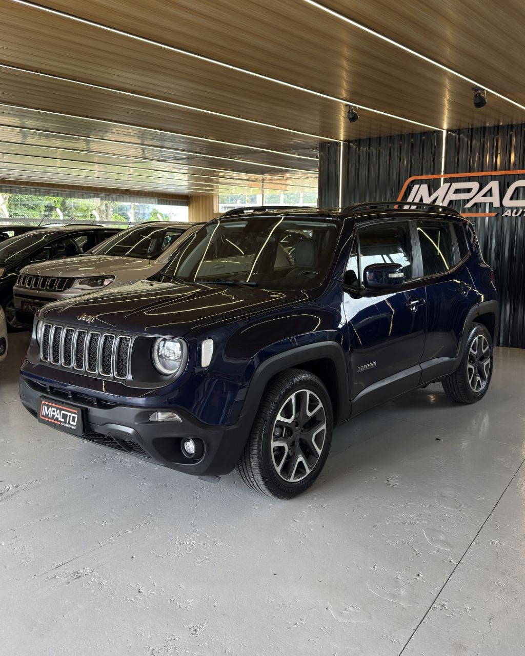 Renegade Longitude 1.8 4x2 Flex 16V Aut.