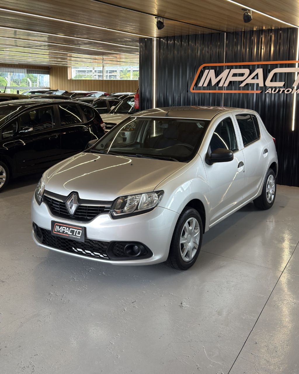 SANDERO Authentique 1.0