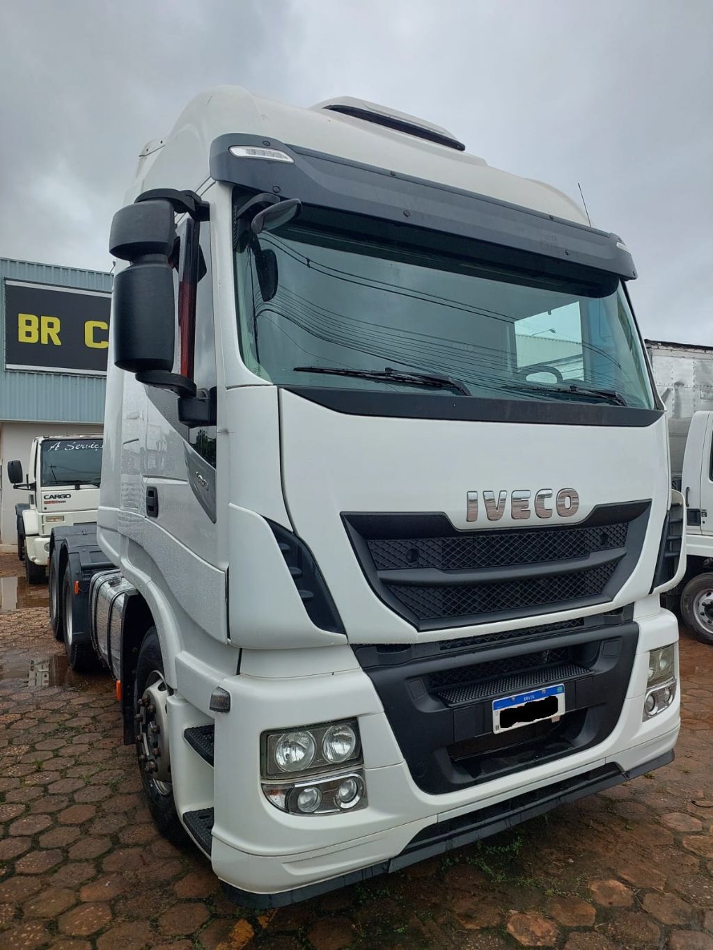 STRALIS HI-WAY 800-S48TZ 6x4 